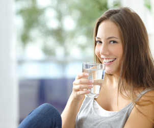 Pij przynajmniej 2 litry wody dziennie!